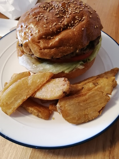 モンクスバーガーとポテトの画像